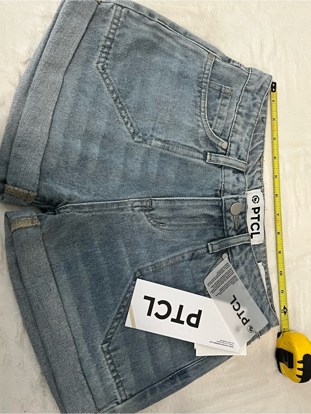 PTCL NEW SZ 25 Light Blue Denim Roll-Cuff Women’s Shorts - Picture 3 of 6